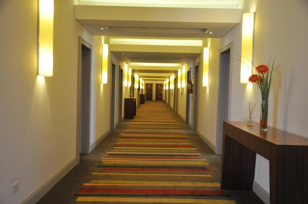 Antu Malal Hotel Plaza Huincul Exterior foto